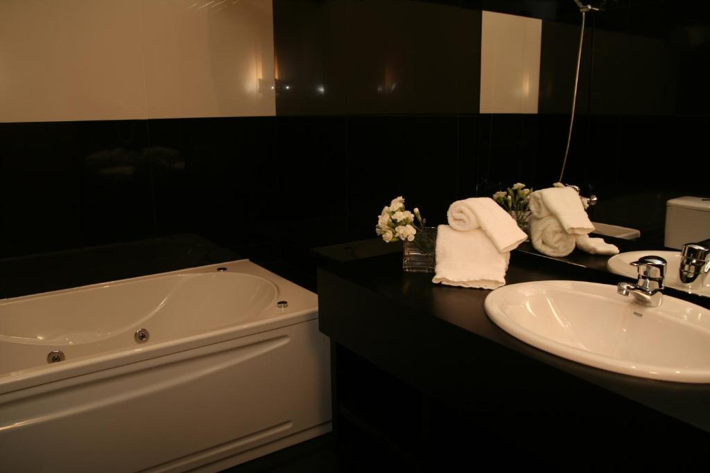 Santo Thyrso Hotel Santo Tirso Zimmer foto